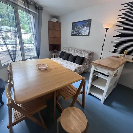 Apartment Cosy Avec Et Alcove, Proche Des Commodites - Fr-1-812-80